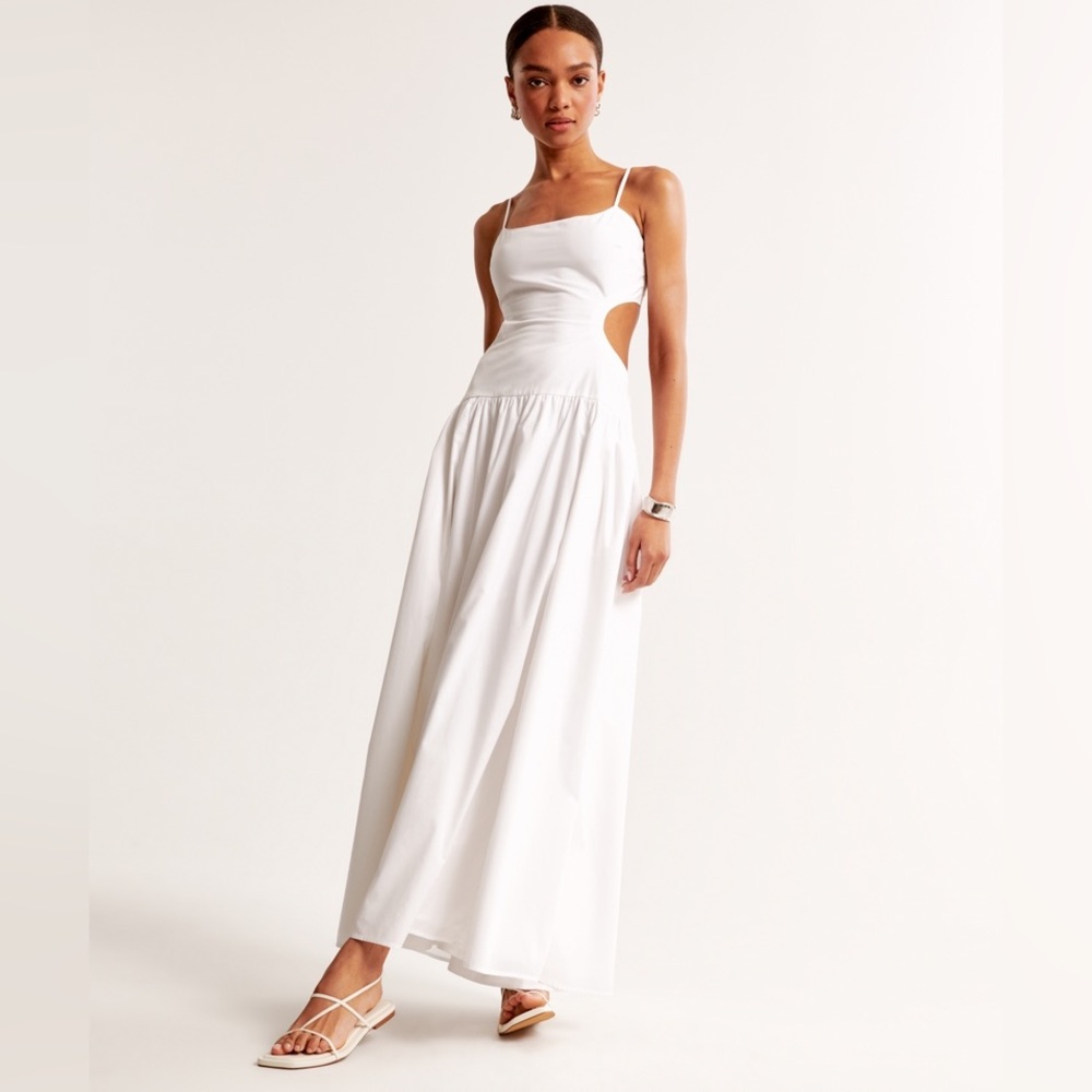 Abercrombie & Fitch Elegant White Maxi Dress